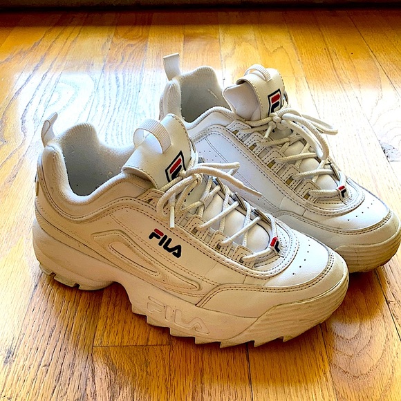 Fila Disruptor Sneakers - Picture 1 of 4